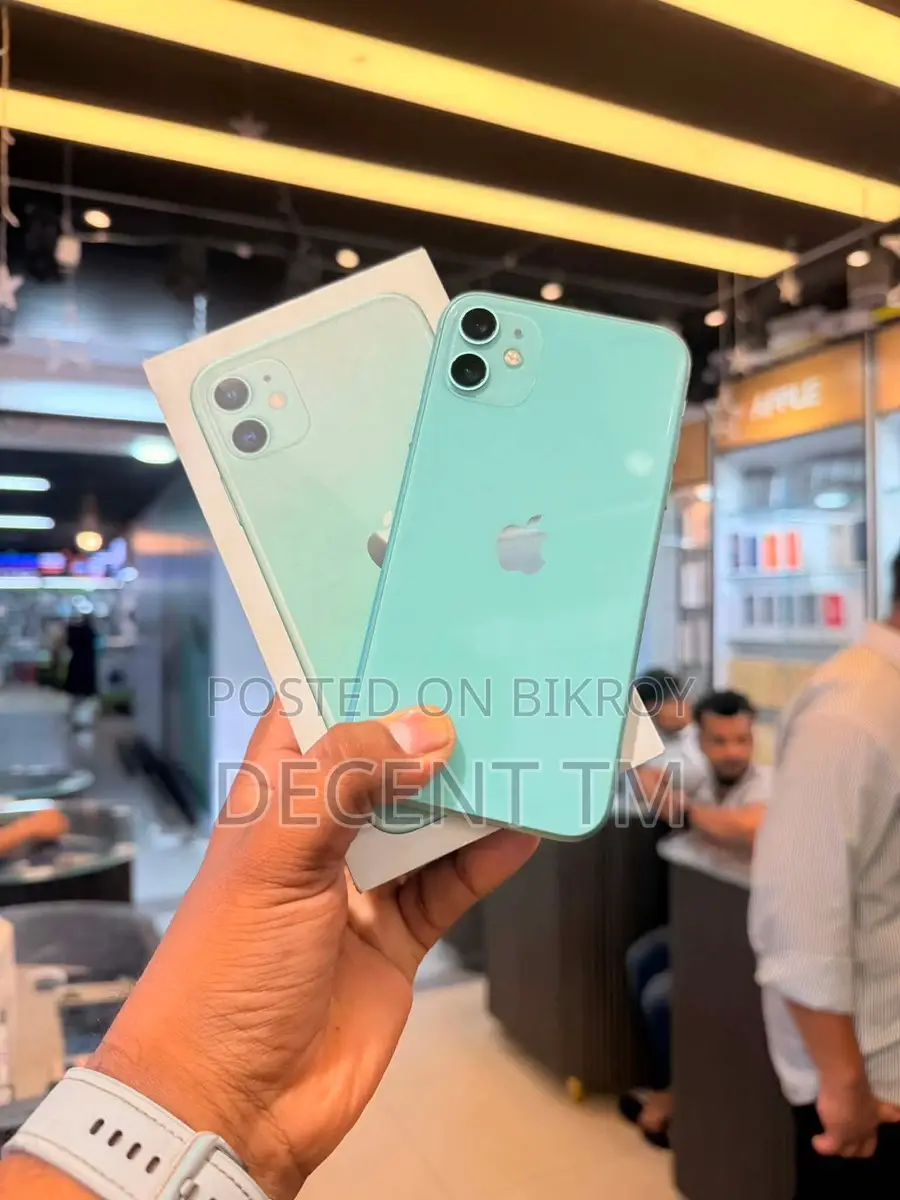 Apple iPhone 11 128GB (Used)