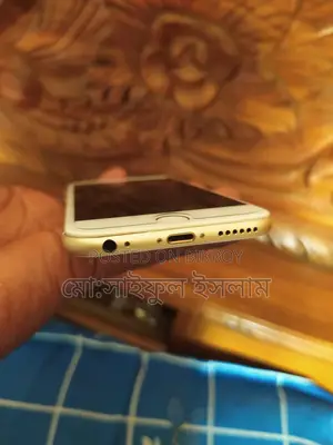 Apple iPhone 6 . (Used)