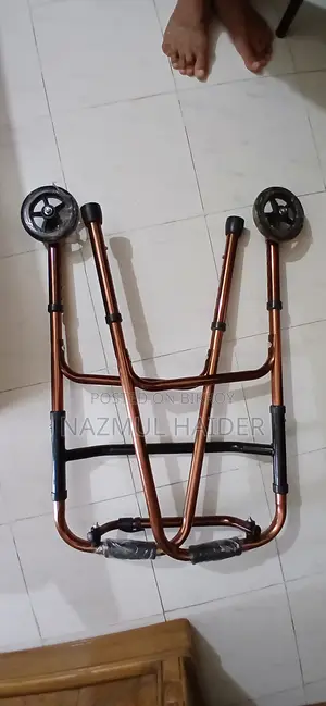 অসুস্থ মানুষের জন্য ওয়াকার (doctor Trust Walker)