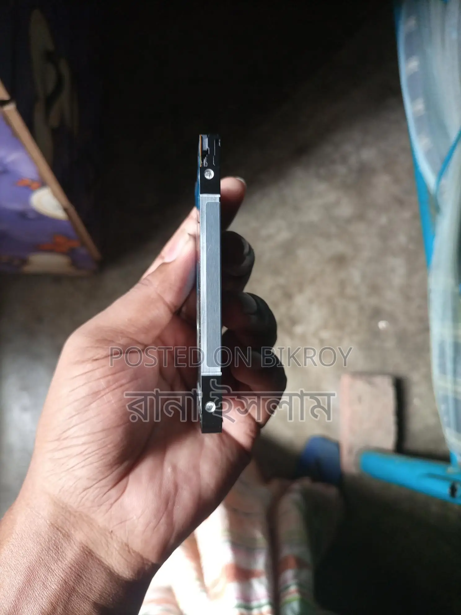 1000 GB hard disk of laptop