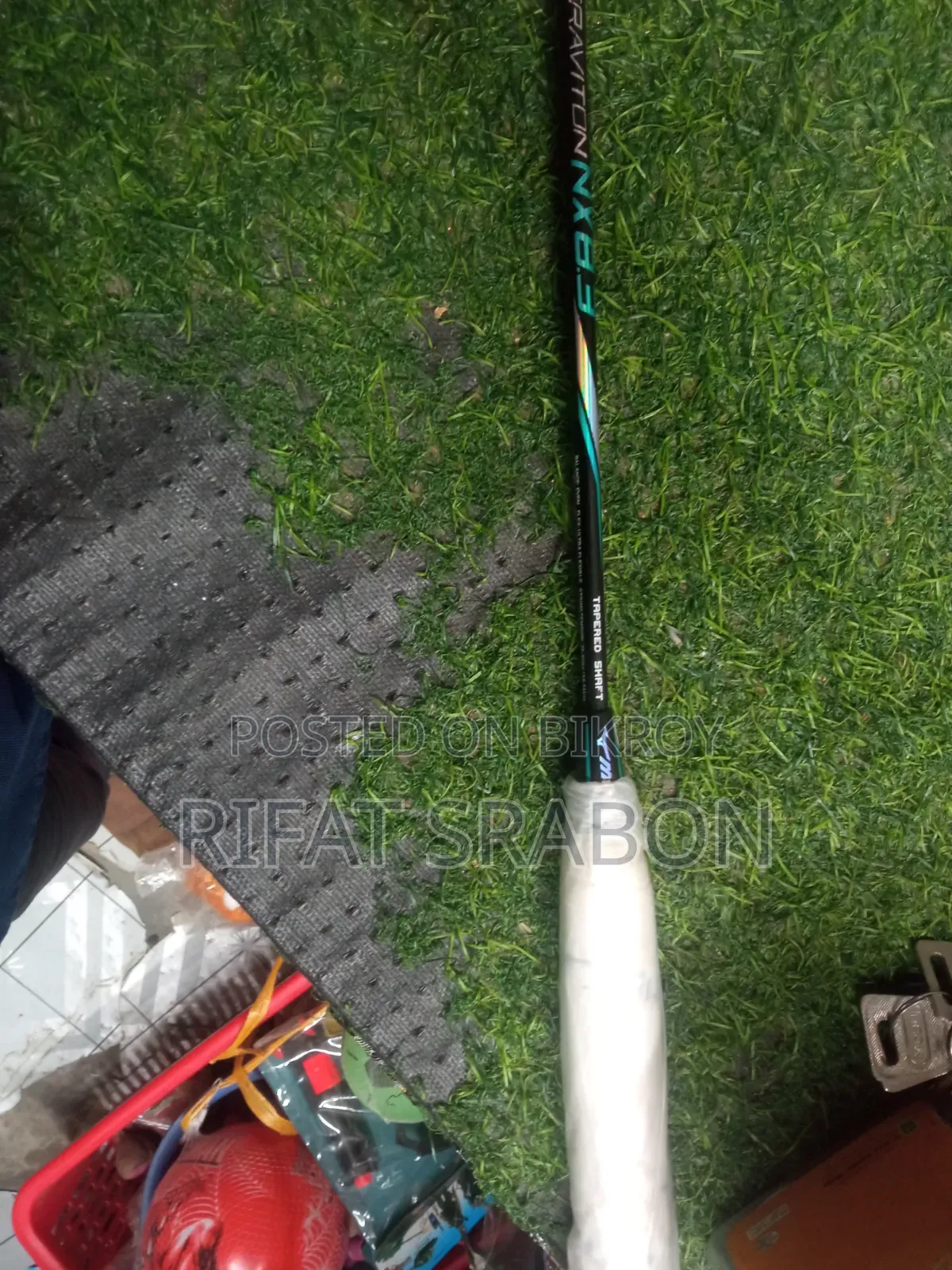 Mizuno Racket