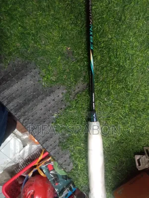 Mizuno Racket