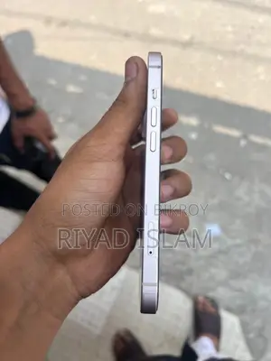 অ্যাপল আইফোন ১৩ (ব্যবহৃত)