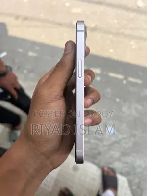 অ্যাপল আইফোন ১৩ (ব্যবহৃত)