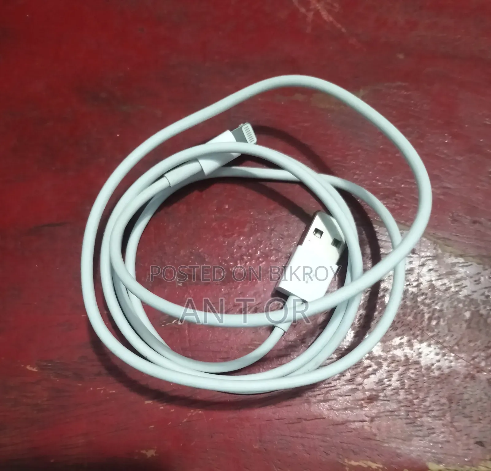 5w Apple Charger + Cable