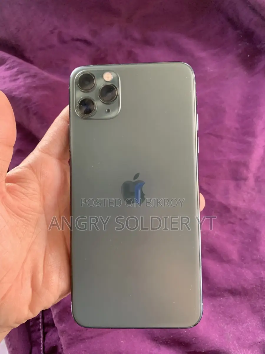 Apple iPhone 11 Pro Max ` (Used)