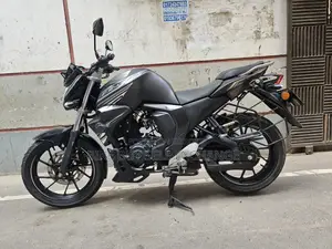Yamaha FZ 2024 ব্ল্যাক