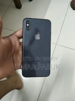 Apple iPhone X (Used)