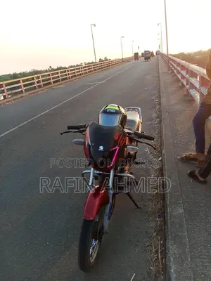 Bajaj CT 100 . 2004