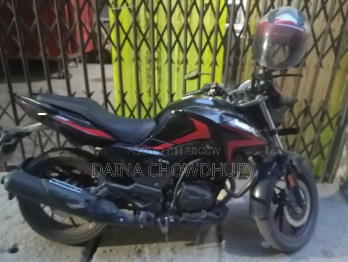 Hero Hunk 2023 Black