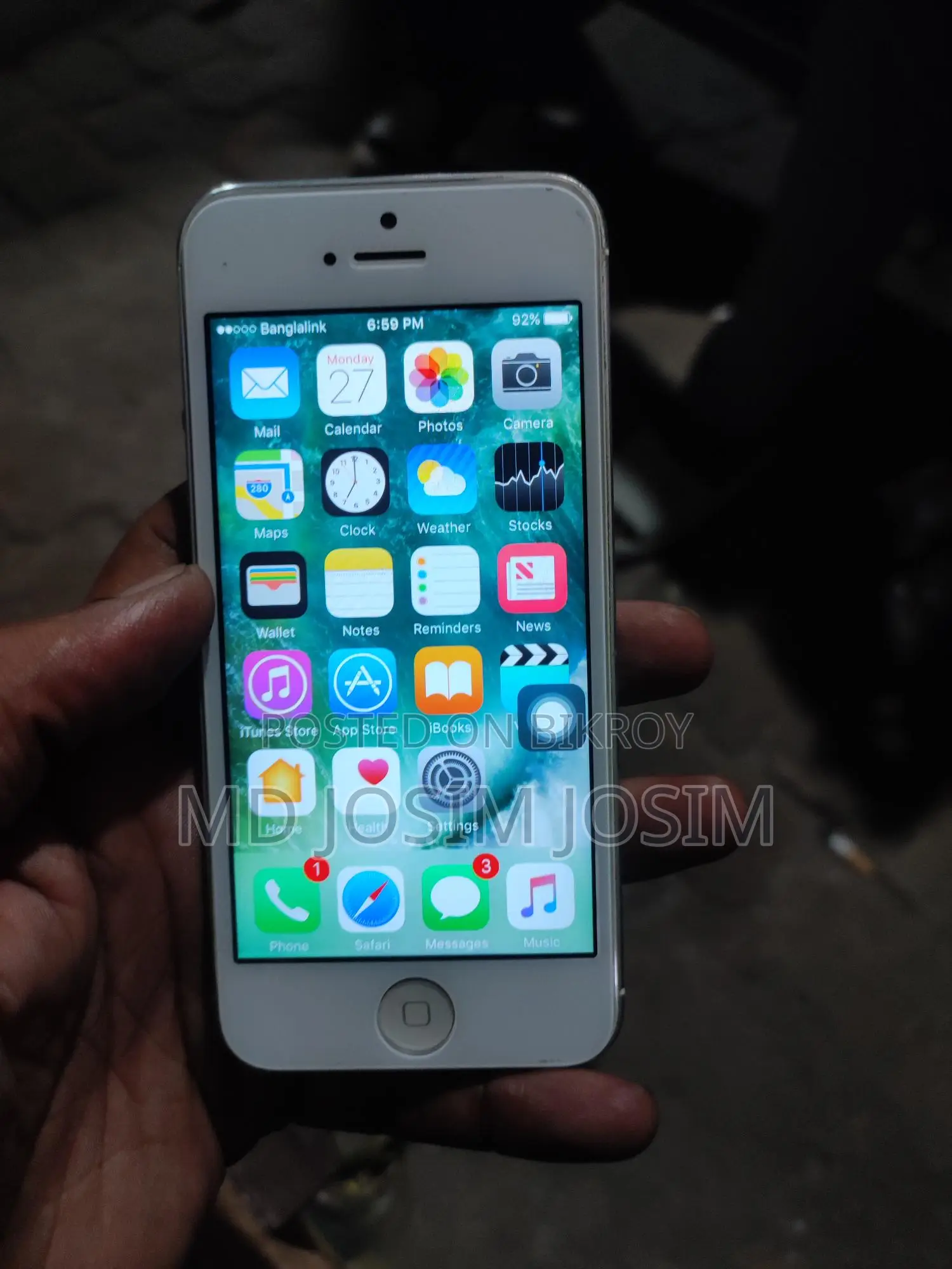Apple iPhone 5 1/8 (Used)