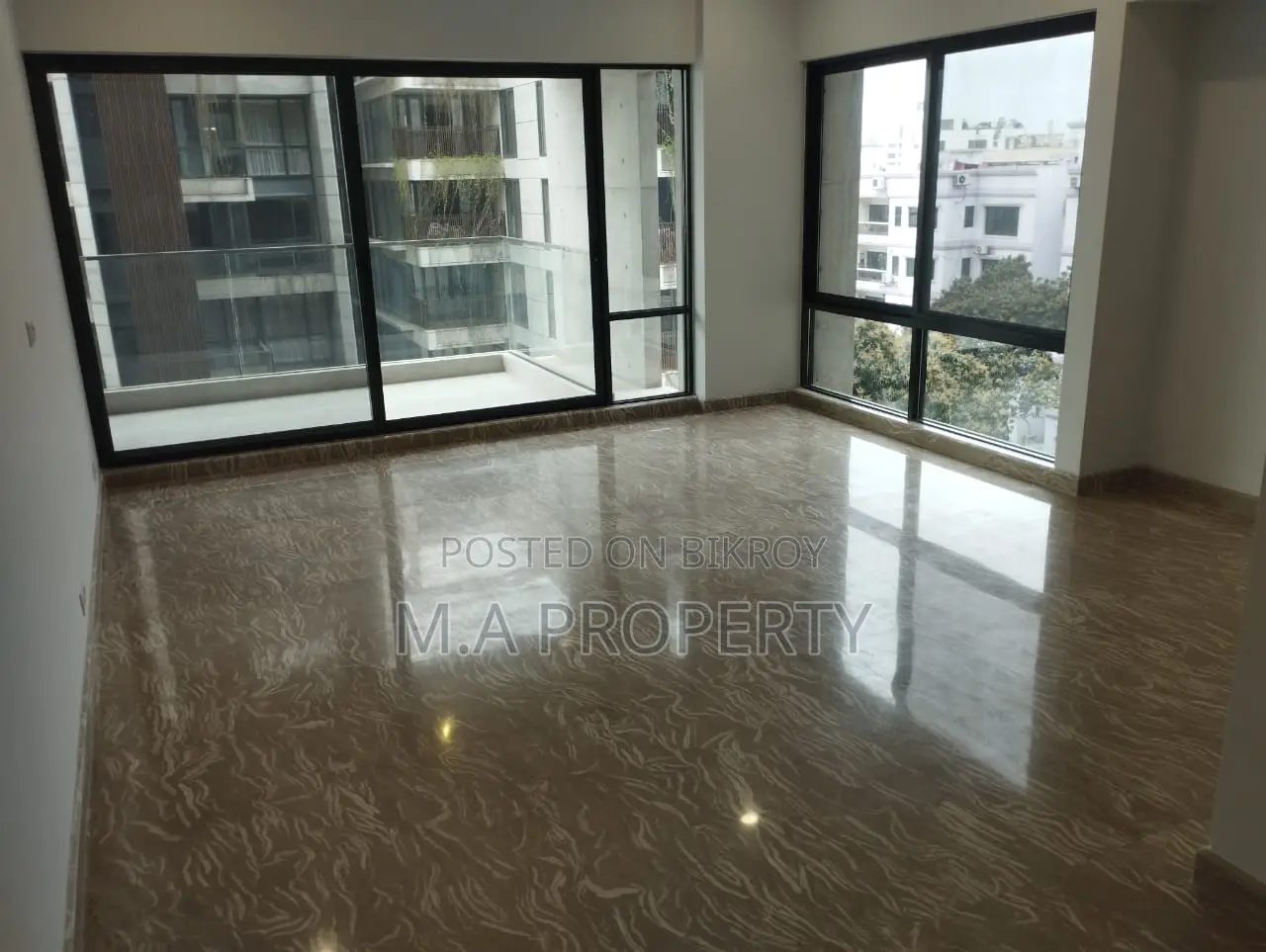 Rent Apartment 4-Bed 4150sqft 7th floor Gulshan North