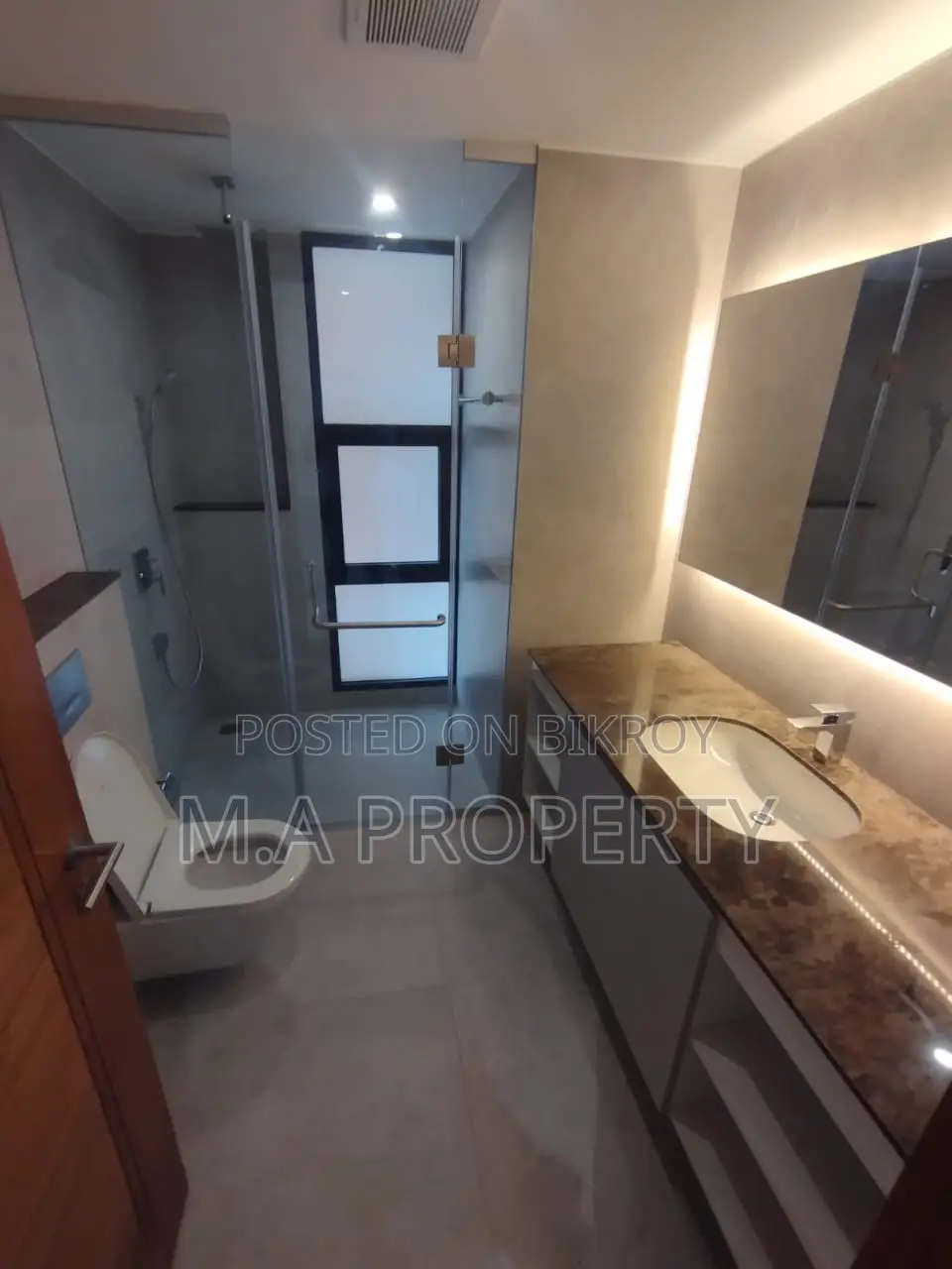 Rent Apartment 4-Bed 4150sqft 7th floor Gulshan North