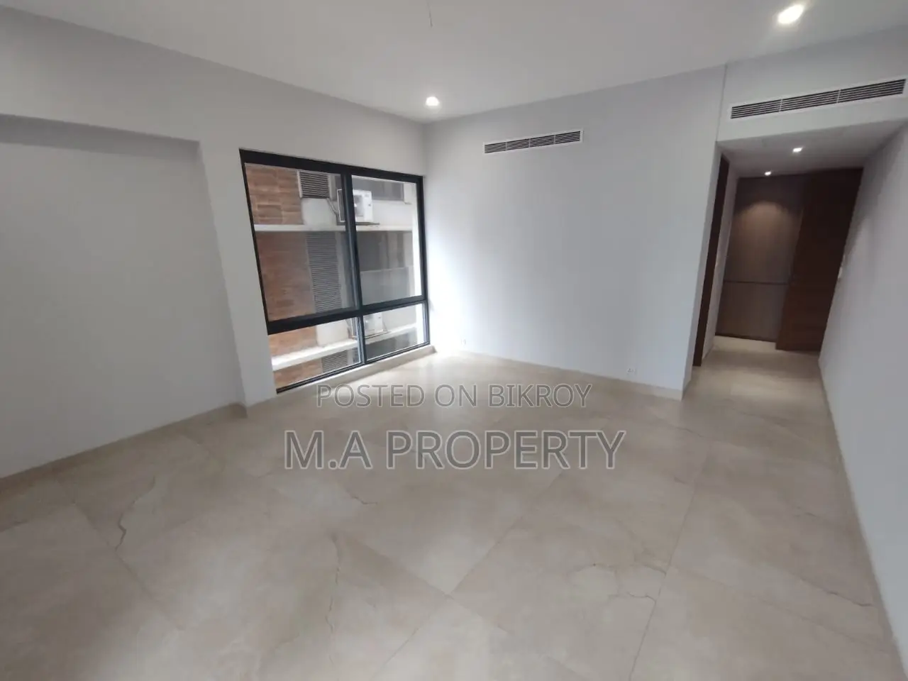 Rent Apartment 4-Bed 4150sqft 7th floor Gulshan North