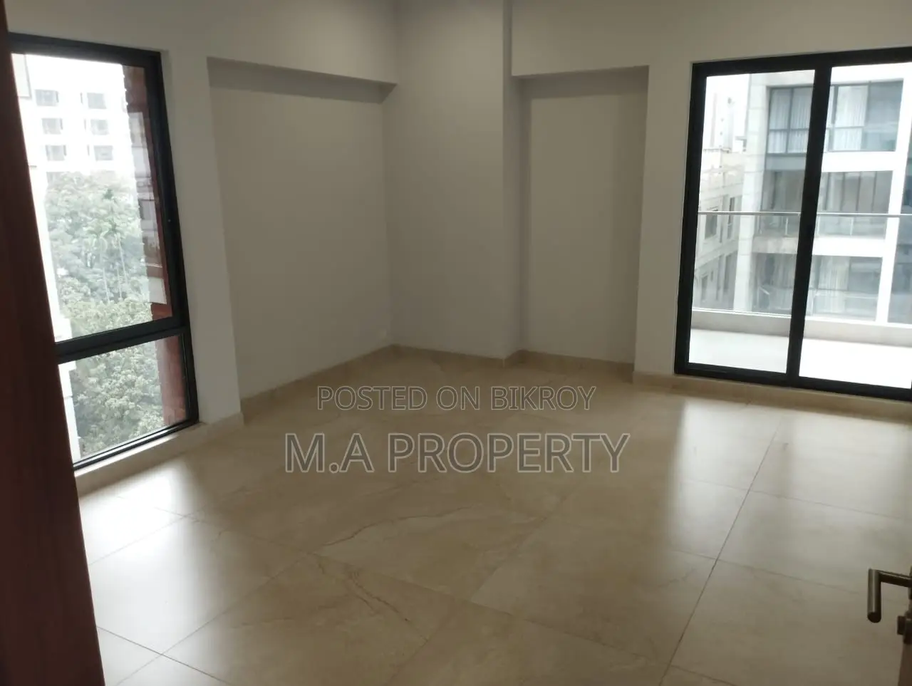 Rent Apartment 4-Bed 4150sqft 7th floor Gulshan North