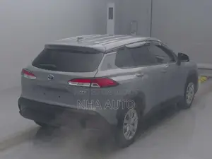Toyota Corolla Cross HYBRID G PACKAGE 2021