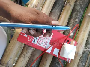 OnePlus 9R 8/256 (Used)