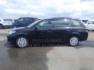 Toyota Corolla Fielder 1.5 Hybrid FWD 2020 Black