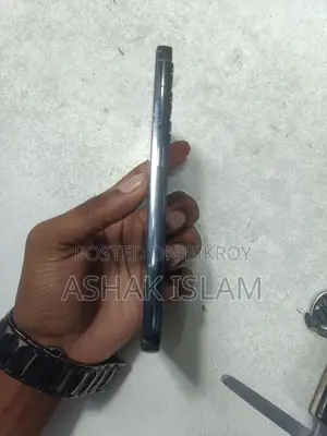 Samsung Galaxy S23 (Used)