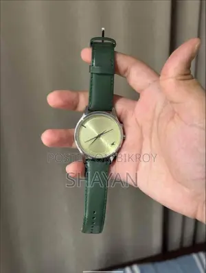 Fastrack Stunners Quartz Analog Green Dial Leather Strap Watch