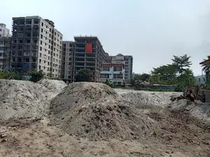 নিষ্কন্টক জায়গা সহ বাড়ী বিক্রি করা হবে