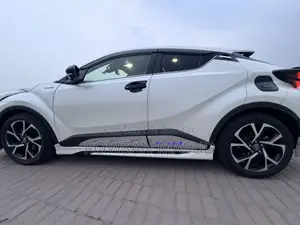 Toyota C-HR 2017
