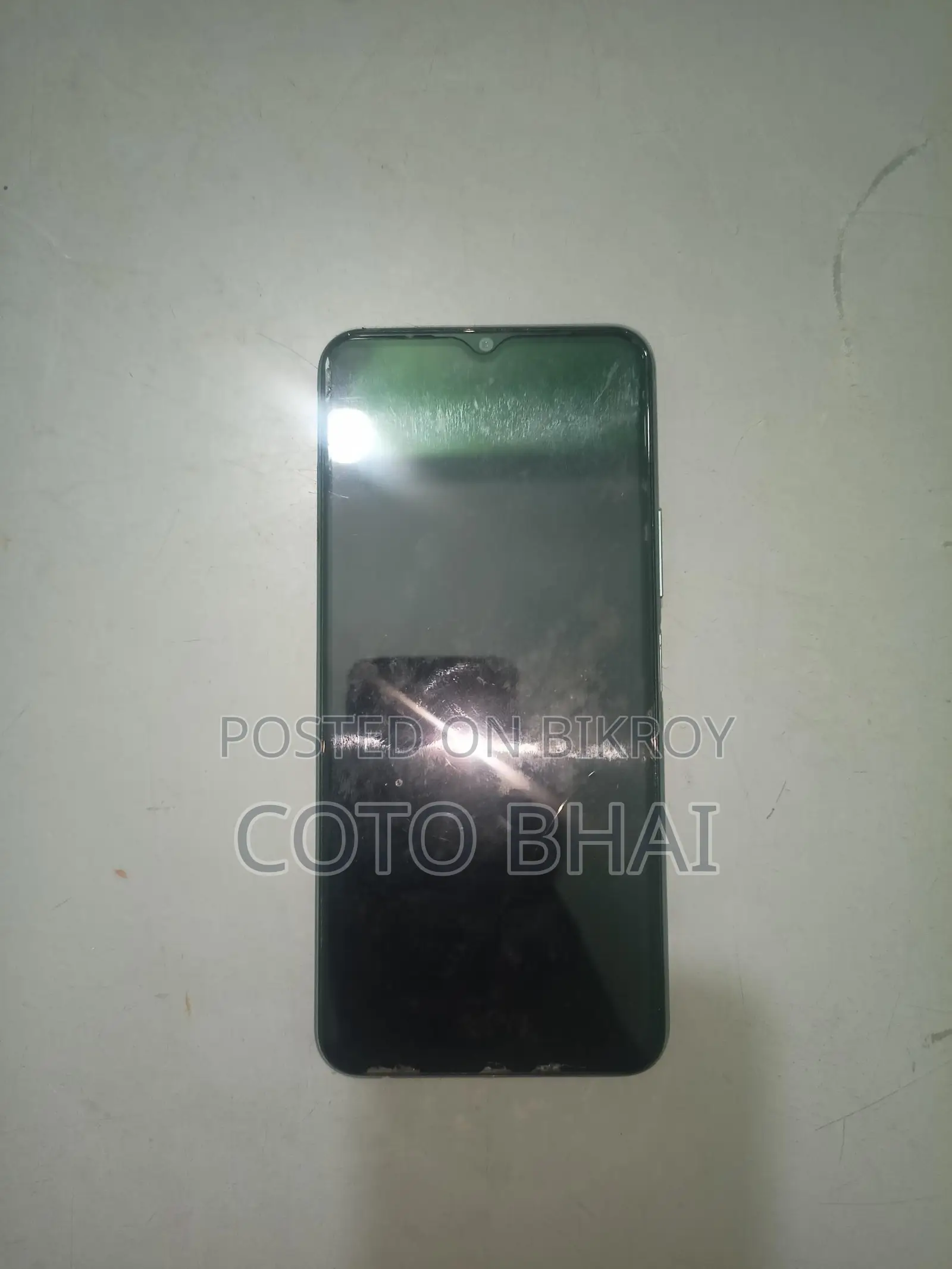 Vivo Y12 32 GB White