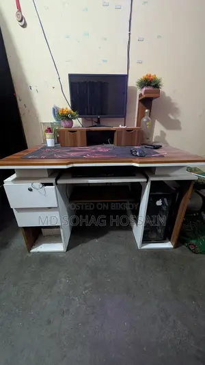 Computer Desk
