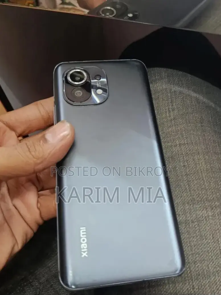 Xiaomi Mi 11 কোন প্রবলেম নেই (Used)