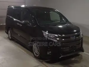 Toyota Noah SI WXB HYBRID 2021