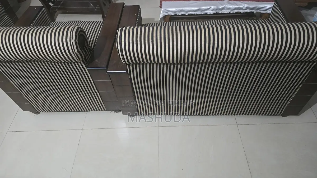 সোফা সেট বিক্রয় হবে