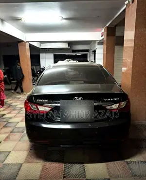 Hyundai Sonata 2011