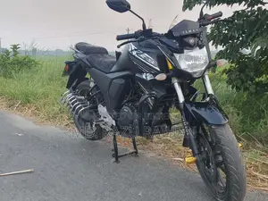 Yamaha FZs V2 Black Colour 2022