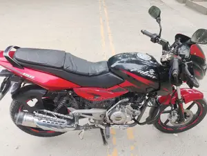 Bajaj Pulsar 150 2017
