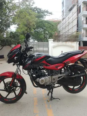 Bajaj Pulsar 150 2017