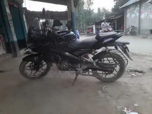 Bajaj Pulsar AS . 2018