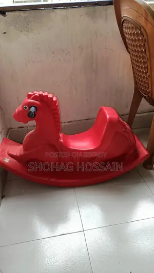 ঘোড়া খেলনা বাচ্চাদের