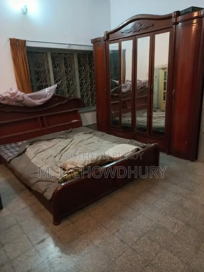 রুম/সীট ভাড়া
