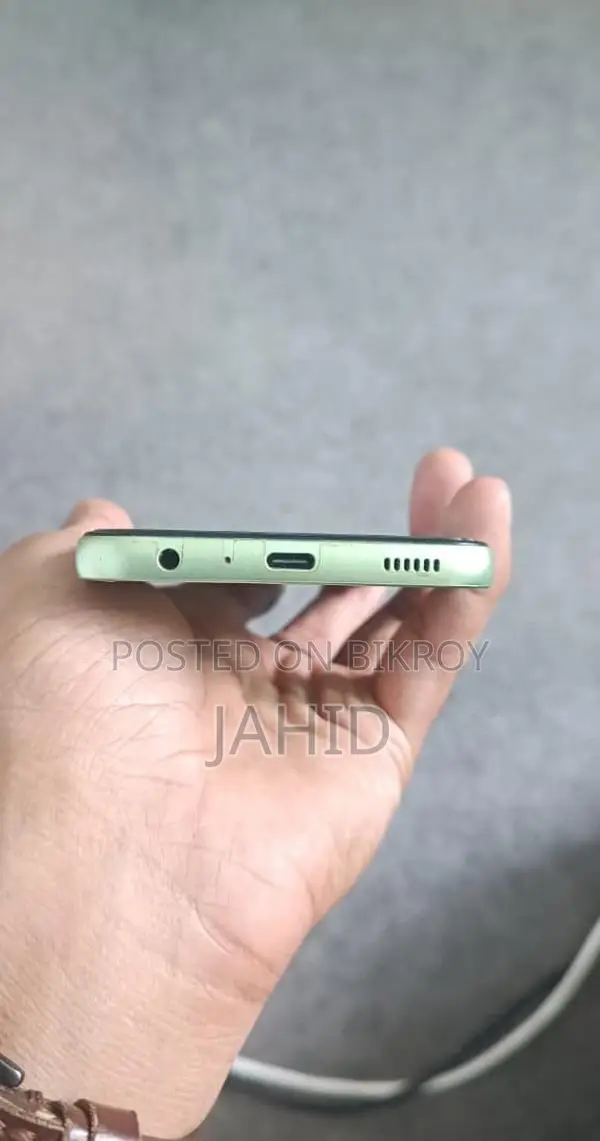 Samsung Galaxy A24 (Used)