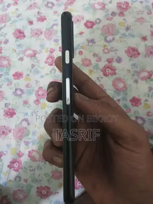 Google Pixel 4 . (Used)