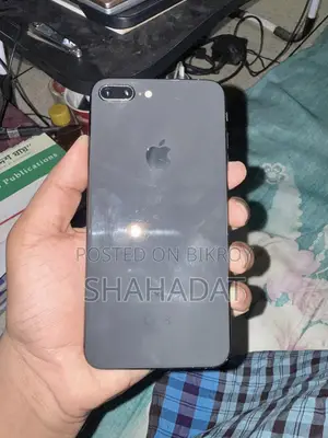 Apple iPhone 8 Plus 64 GB Black