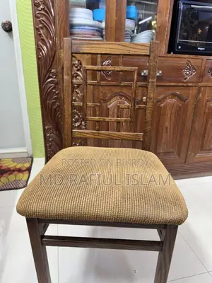 হাতিলের ৬টি চেয়ারসহ ডাইনিং টেবিল