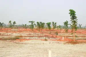 আজই আপনার পছন্দের প্লট কিনুন,এখনি বাড়ি র্নিমান করুন।।