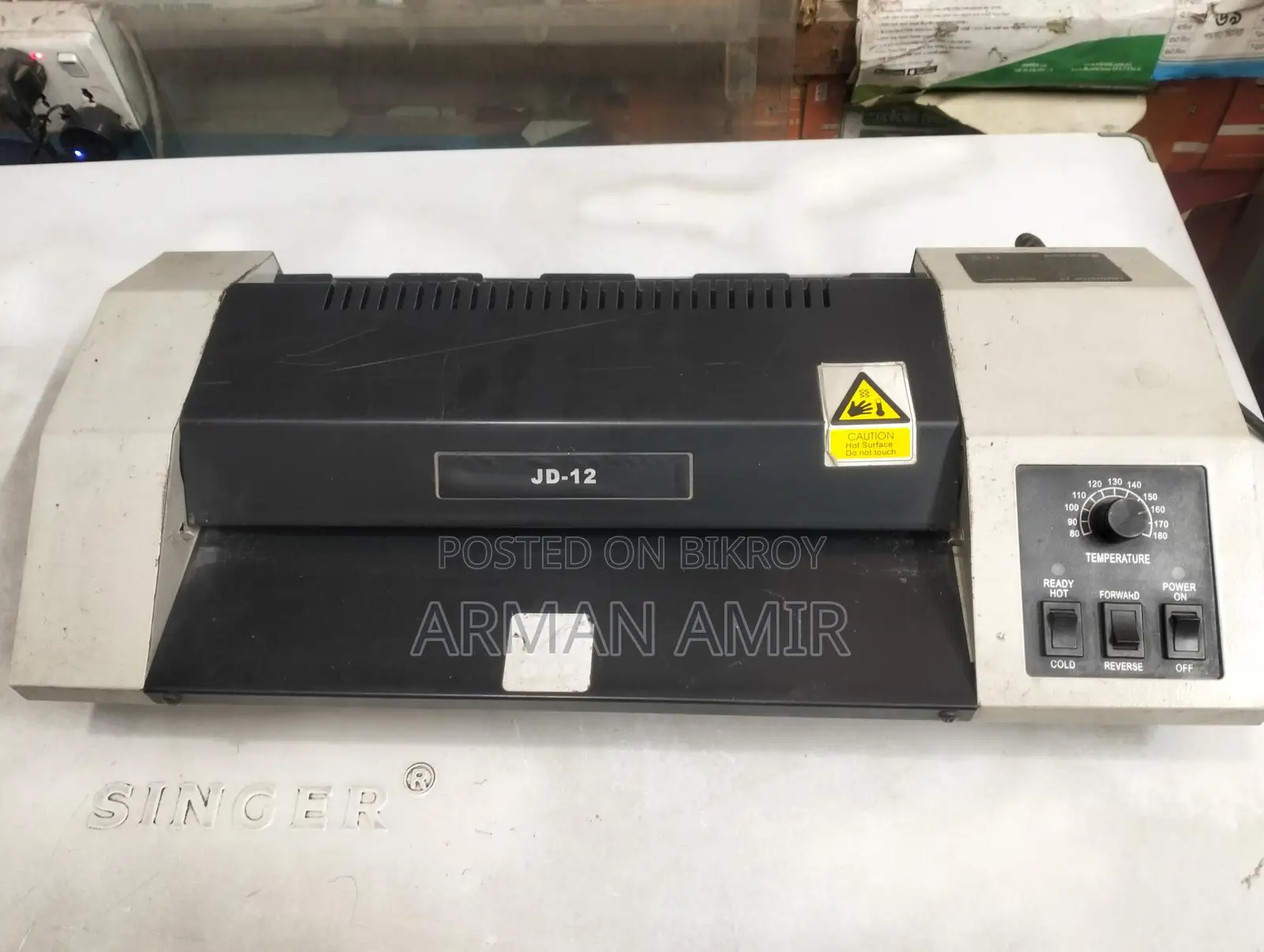 Laminating Machine