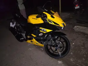 Suzuki GSX R150 ABS . 2022