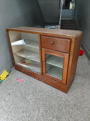 Wooden Showcase Cabinet