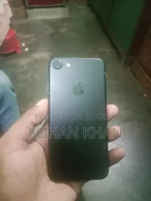 Apple iPhone 7 128 (Used)