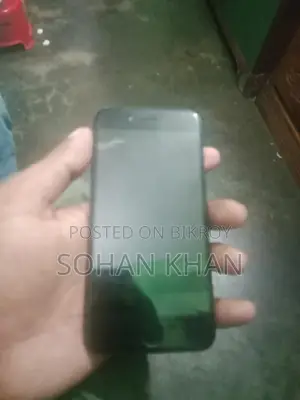 Apple iPhone 7 128 (Used)