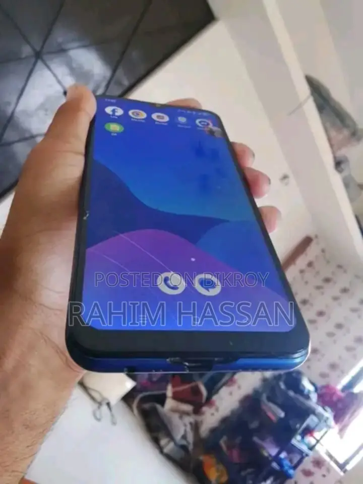 Realme C12 3/32 (Used)