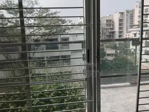 বারিধারা ডিপ্লোম্যাটিক জোনে ৪ বেডের সেমি-ফার্নিশড ফ্ল্যাট ভাড়া হবে
